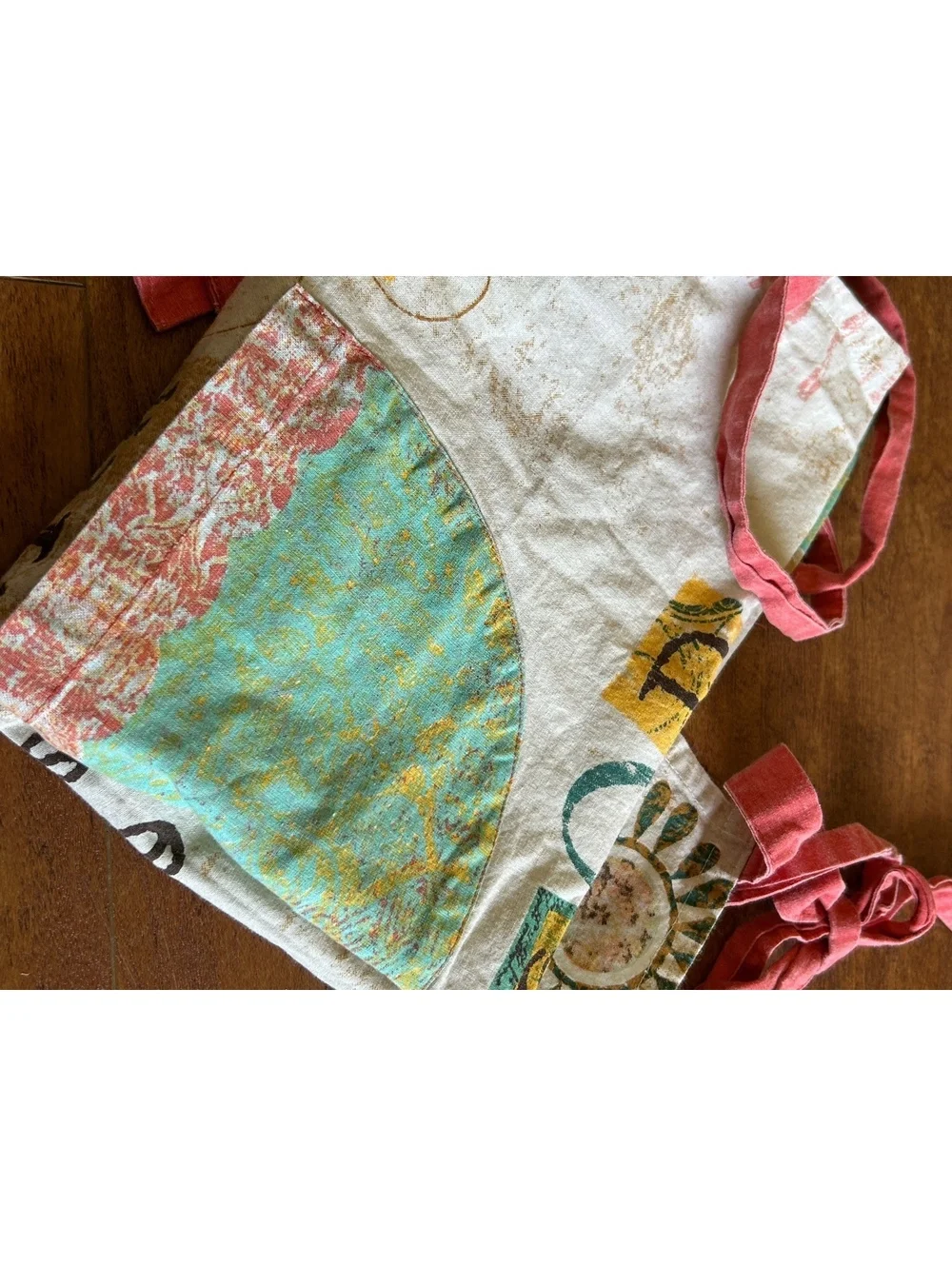 Vintage Cotton Kitchen Apron with Psalm 103:5 Inspirational Print
